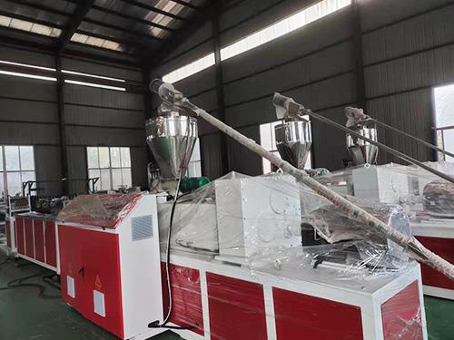 PVC陰陽角生產線設備廠家介紹陰角和陽角