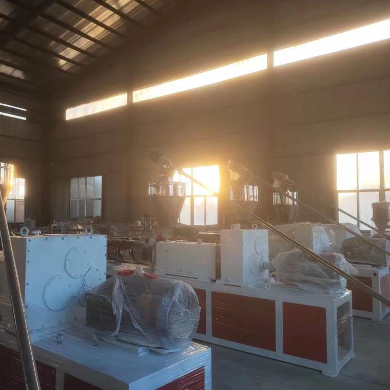 怎么根據管材的缺點完善PP-R管材生產線的生產？