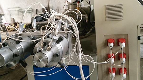 pvc管材生產線設備